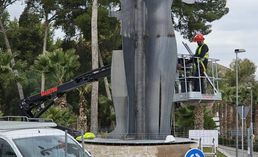 ROTONDA REALIZADA EN HIERRO